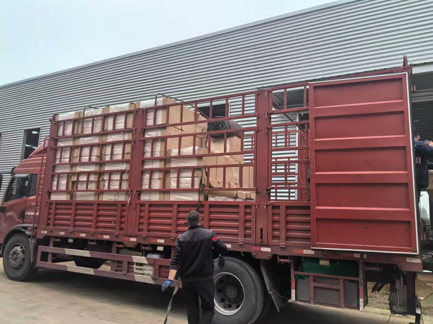 護(hù)理床發(fā)貨